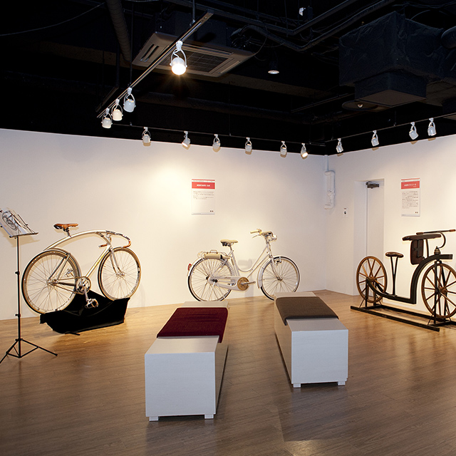伊藤忠青山アートスクエア「自転車博覧会」